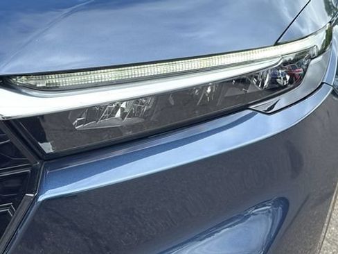Used 2024 Honda CR-V EX-L image 7