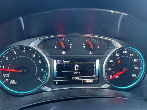 Used 2018 Chevrolet Equinox Premier image 10