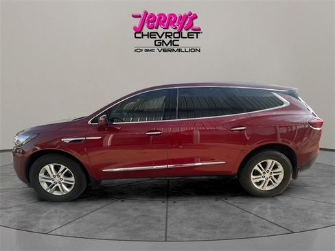 Used 2021 Buick Enclave Essence w/ Sound and Sites Package image 2