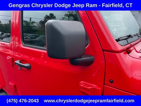 Certified 2025 Jeep Wrangler Unlimited Sahara AWD/4WD image 15