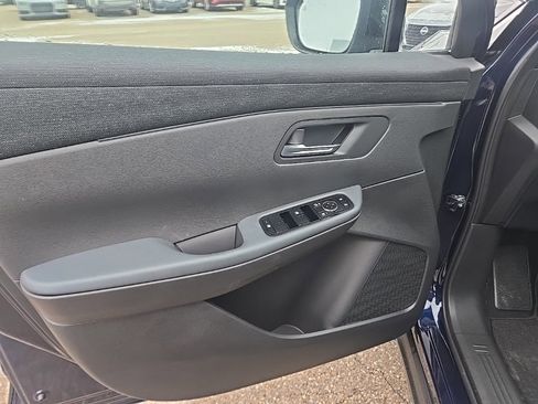 New 2026 Nissan Leaf SV+ image 11