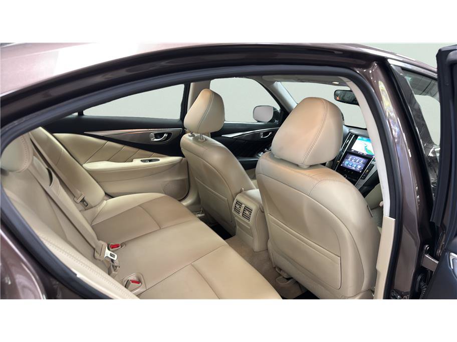 Used 2015 INFINITI Q50 Premium w/ Navigation Package RWD image 23
