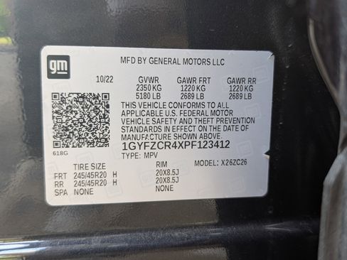Used 2023 Cadillac XT4 Premium Luxury FWD image 37
