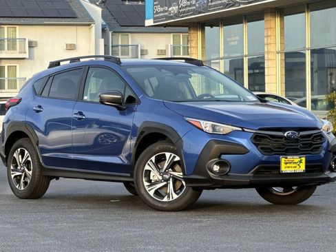Certified 2025 Subaru Crosstrek 2.0i Premium AWD/4WD image 2
