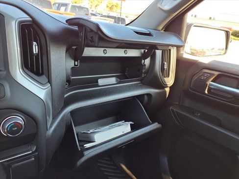 Used 2022 Chevrolet Silverado 1500 Custom w/ LPO, Dark Essentials Package image 31