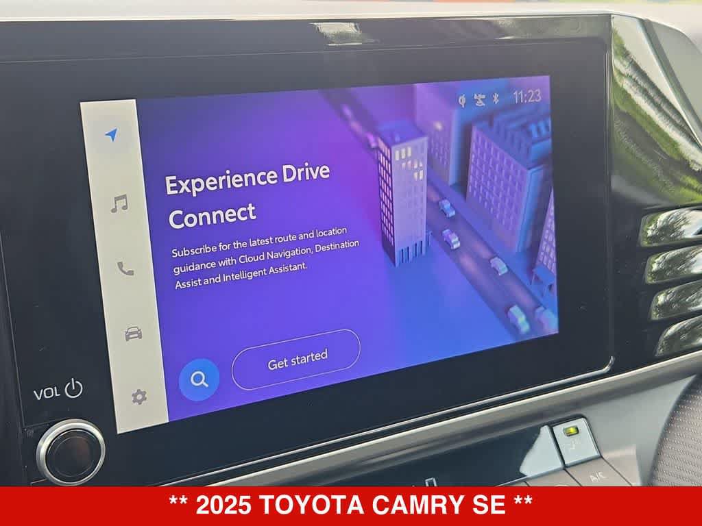 Used 2025 Toyota Camry SE FWD image 28