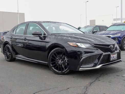 Used 2024 Toyota Camry XSE image 5