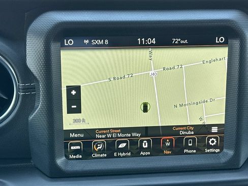 Used 2022 Jeep Wrangler Unlimited Sahara AWD/4WD image 25