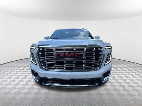 Used 2026 GMC Yukon XL Denali w/ Sun & Power Step Package RWD image 2