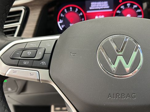 Used 2026 Volkswagen Atlas SEL Premium R-Line AWD/4WD image 21