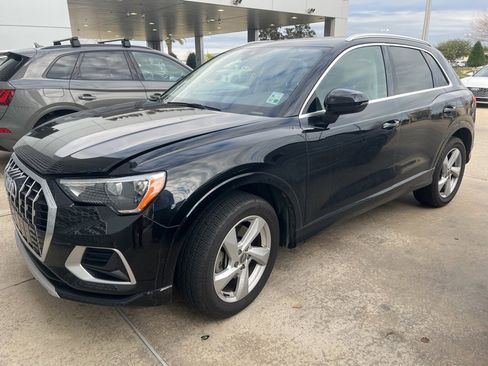 Used 2020 Audi Q3 2.0T Premium image 6