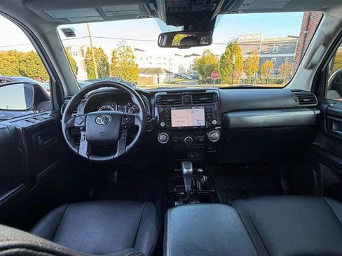 Used 2020 Toyota 4Runner TRD Off-Road Premium w/ Moonroof Package AWD/4WD image 22