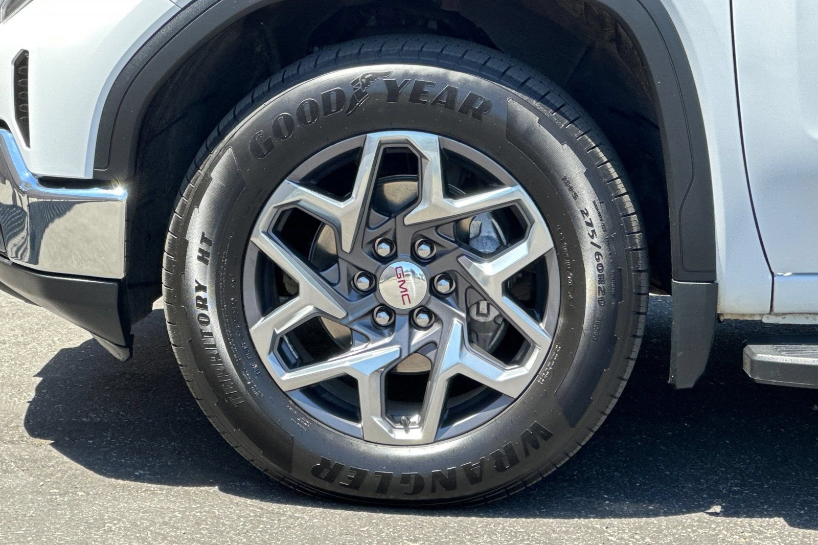 Used 2023 GMC Sierra 1500 SLT w/ SLT Premium Package RWD image 26