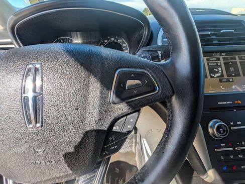 Used 2018 Lincoln MKC Black Label image 17