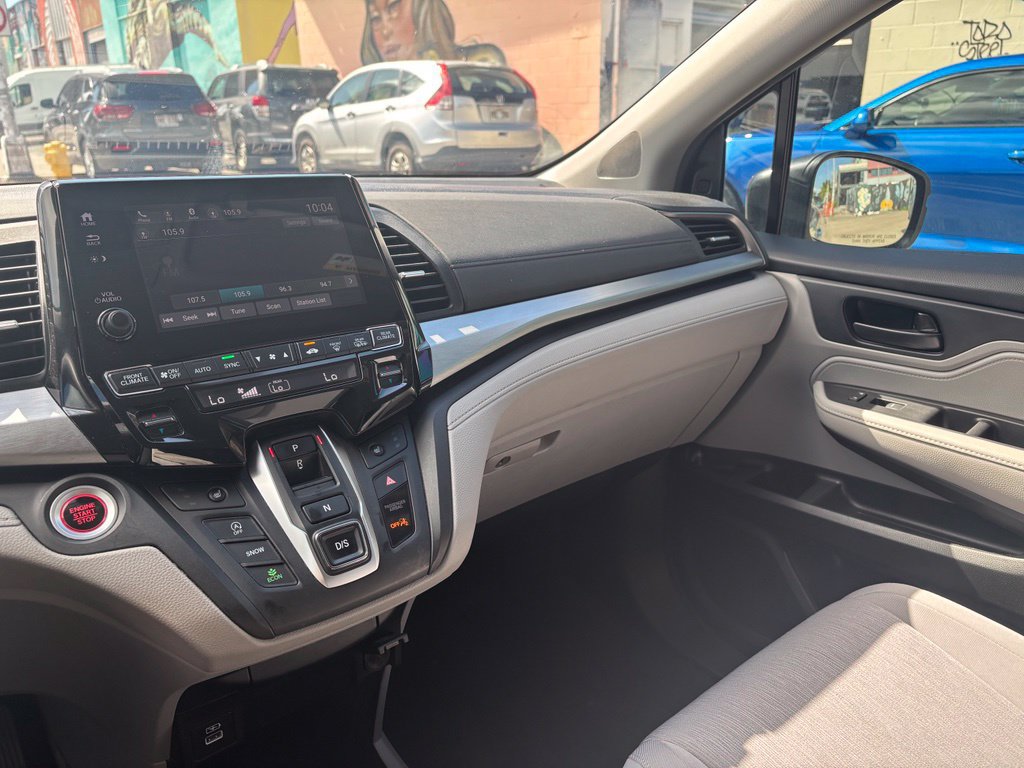 Used 2021 Honda Odyssey EX image 18