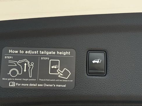 Used 2019 INFINITI QX50 Essential w/ Premium Heat Package FWD image 33