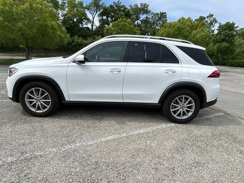 Used 2024 Mercedes-Benz GLE 450e 4MATIC image 4