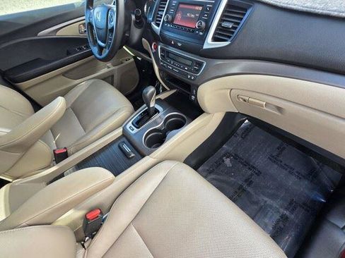 Used 2018 Honda Ridgeline RTL image 32