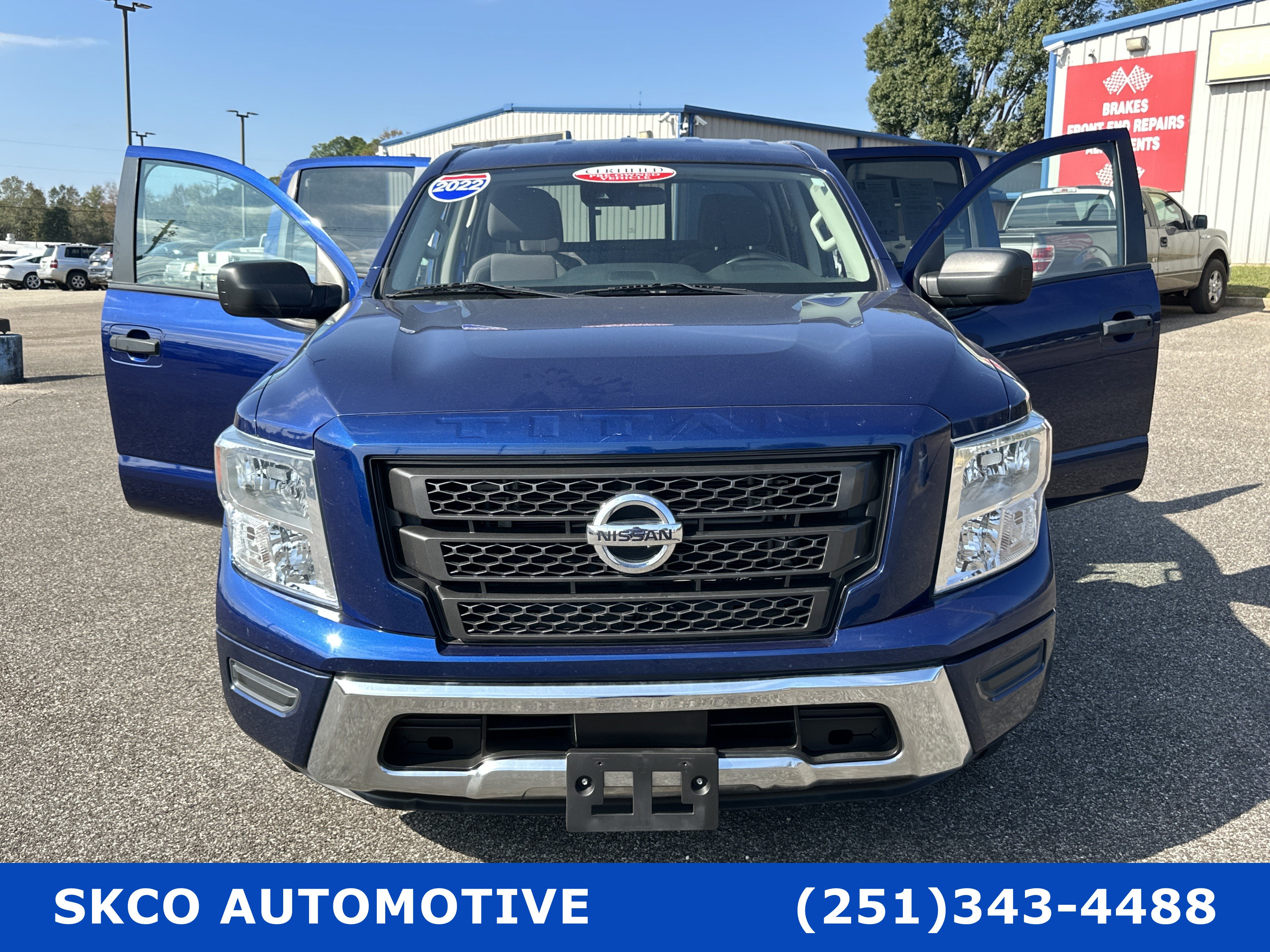Used 2022 Nissan Titan SV RWD image 34