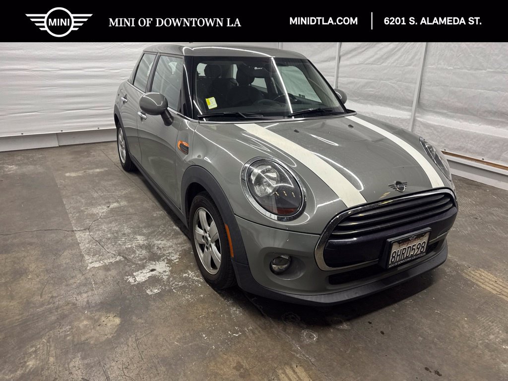 Used 2019 MINI Cooper 4-Door Hardtop FWD image 1