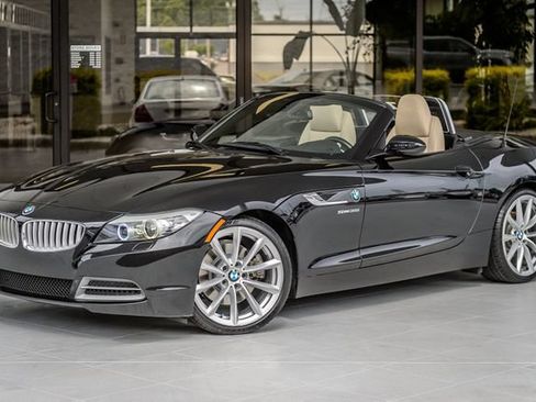 Used 2011 BMW Z4 sDrive35i RWD image 2
