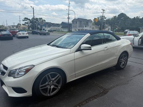 Used 2014 Mercedes-Benz E 350 Cabriolet image 24