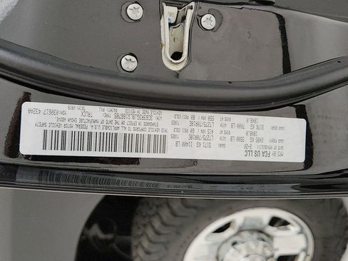 Used 2020 RAM 3500 Tradesman image 14