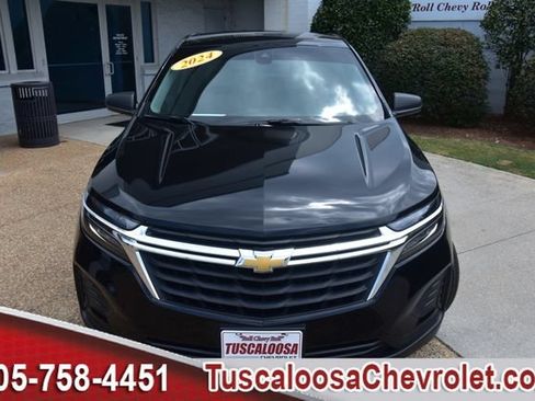 Used 2024 Chevrolet Equinox LS w/ LS Convenience Package FWD image 4