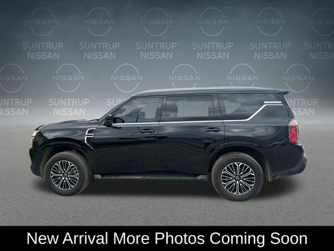 Used 2025 Nissan Armada Platinum w/ Convenience Package AWD/4WD image 3