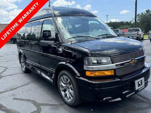 New 2025 Chevrolet Express 2500 w/ Driver Convenience Package image 17