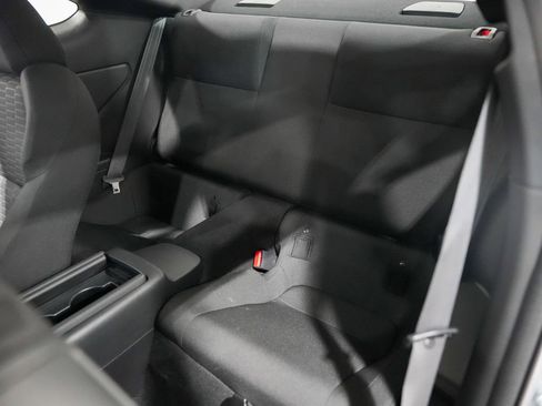 Used 2022 Toyota GR86 w/ ALL Weather Mat Package (TMS) RWD image 25