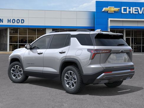 New 2026 Chevrolet Equinox ACTIV w/ Convenience Package III AWD/4WD image 3