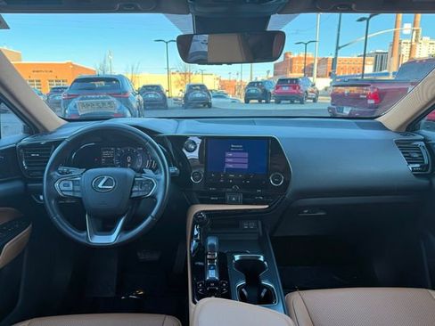 Certified 2023 Lexus NX 250 AWD image 15