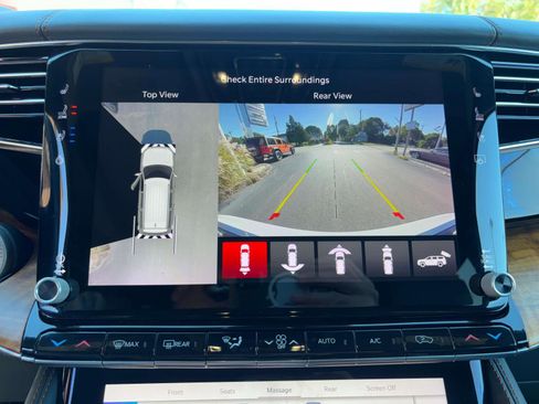 Used 2022 Jeep Grand Wagoneer Series II w/ Convenience Group III image 26