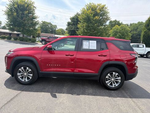 Certified 2026 Chevrolet Equinox LT FWD image 2