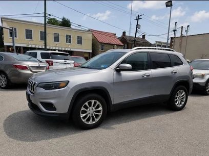 Used 2019 Jeep Cherokee Latitude w/ Popular Appearance Group