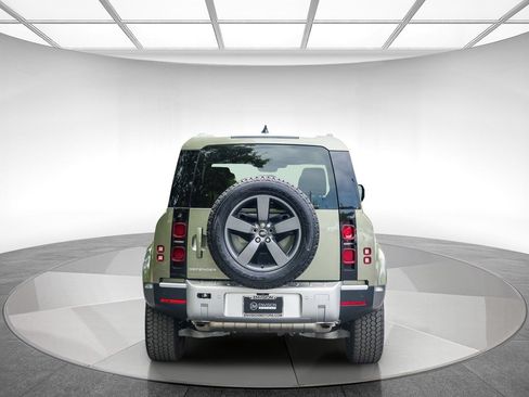 Used 2025 Land Rover Defender 110 S AWD/4WD image 3
