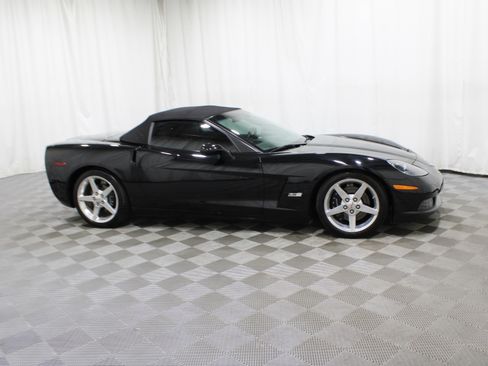 Used 2005 Chevrolet Corvette Convertible w/ Preferred Equipment Group image 14