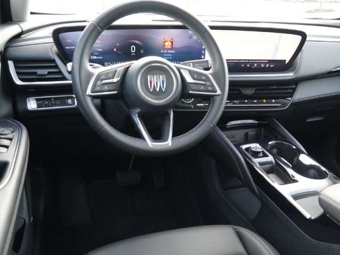 Used 2025 Buick Envision Preferred image 26
