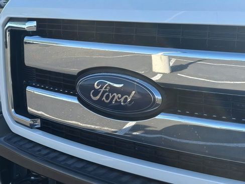 Used 2016 Ford F350 King Ranch w/ FX4 Off-Road Package AWD/4WD image 30
