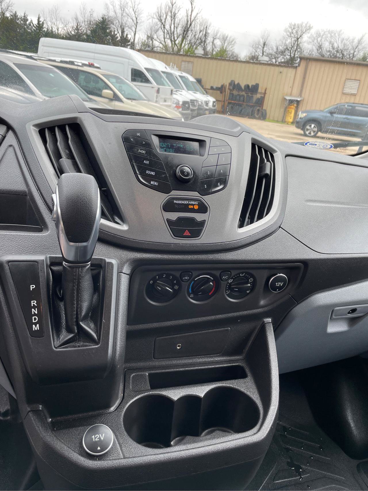 Used 2019 Ford Transit 250 148 Low Roof RWD image 12