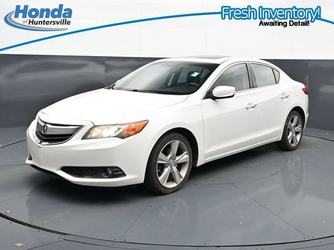 Used 2014 Acura ILX w/ Premium Package FWD image 4
