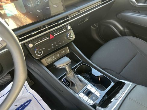 New 2026 Hyundai Tucson SEL image 18