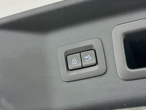 Used 2024 MAZDA CX-90 3.3 Turbo w/ Preferred Package image 33