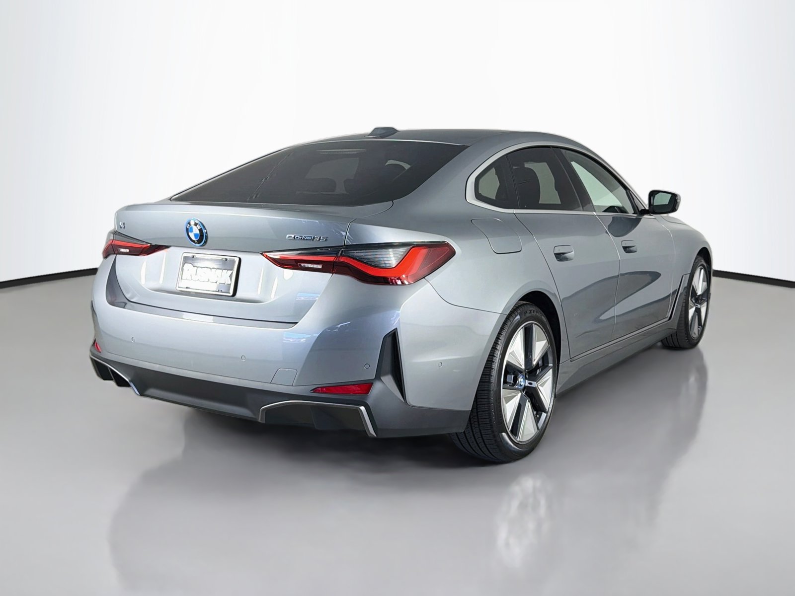 Certified 2024 BMW i4 eDrive35 w/ Convenience Package RWD image 7