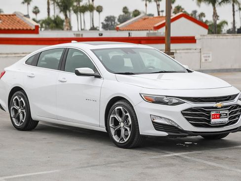 Used 2024 Chevrolet Malibu LT FWD image 4