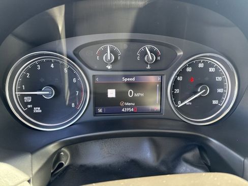 Used 2021 Buick Enclave Essence w/ Sound and Sites Package image 13