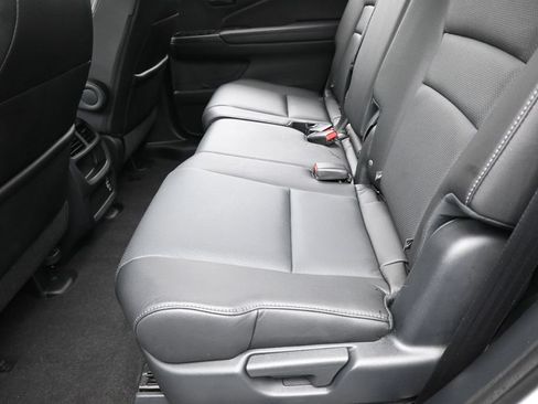 Used 2023 Honda Passport EX-L image 34