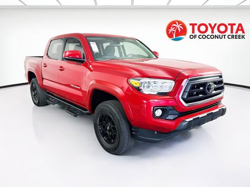 Used 2022 Toyota Tacoma SR5 RWD image 1