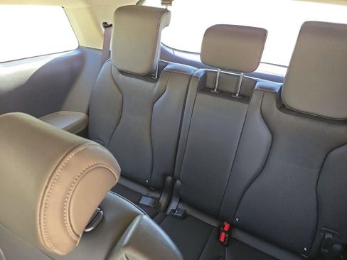 New 2026 Kia Carnival image 20